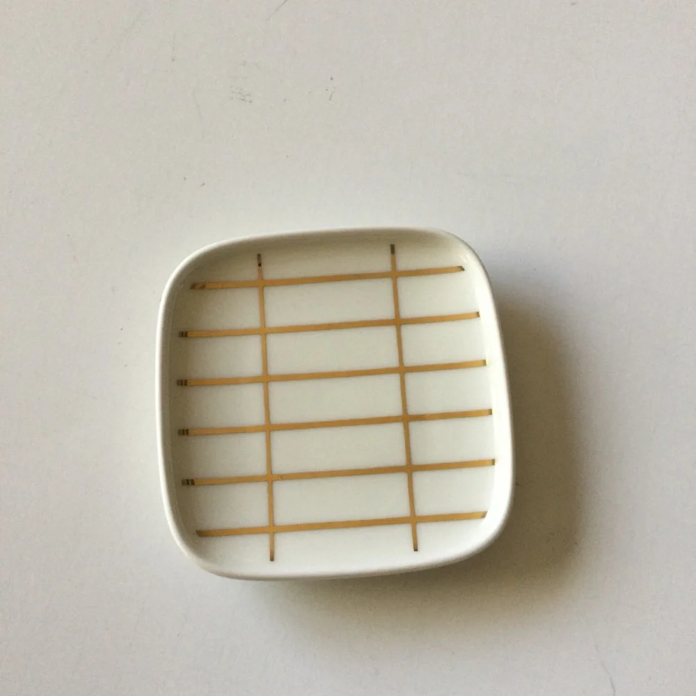 MARIMEKKO Tiiliskivi White / Gold Small Plate NWT - Picture 4 of 11
